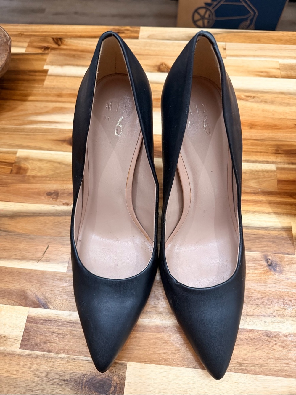 Mix No. 6 Black Pointed-Toe Leather Pumps